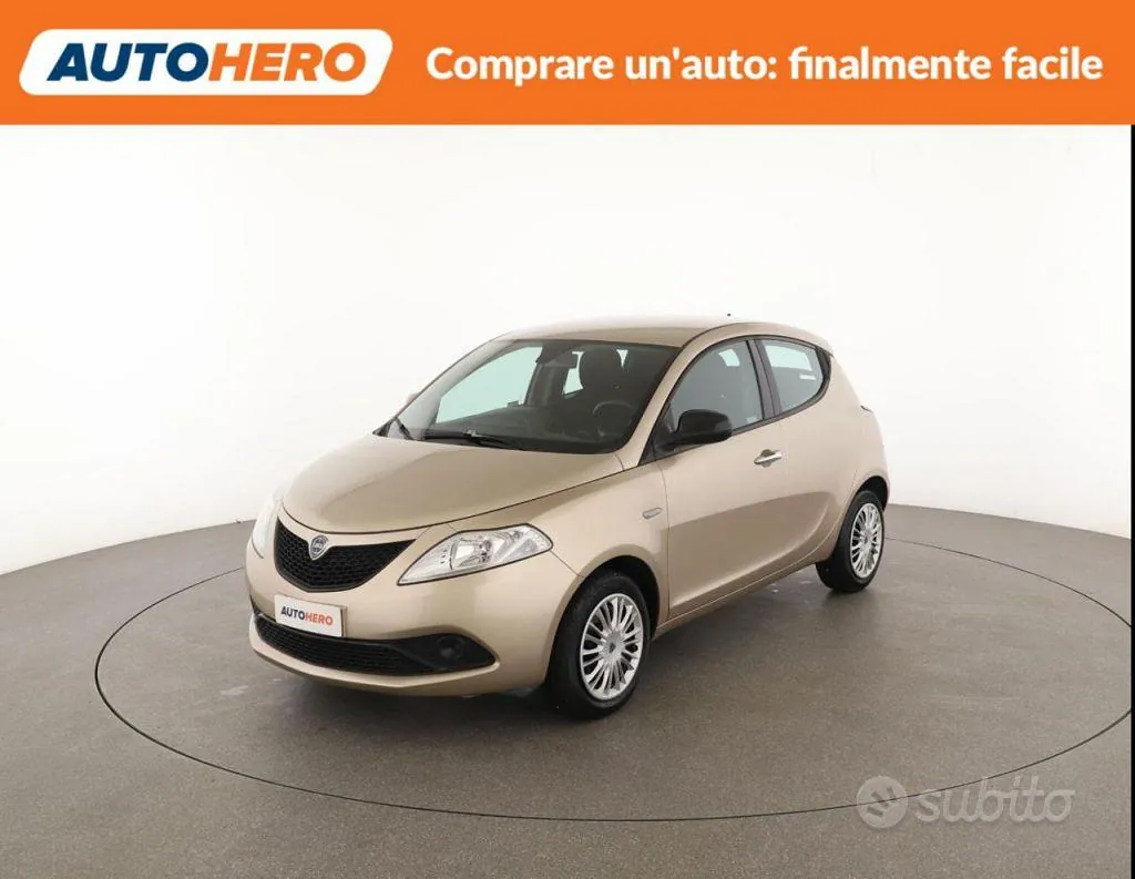Lancia Ypsilon