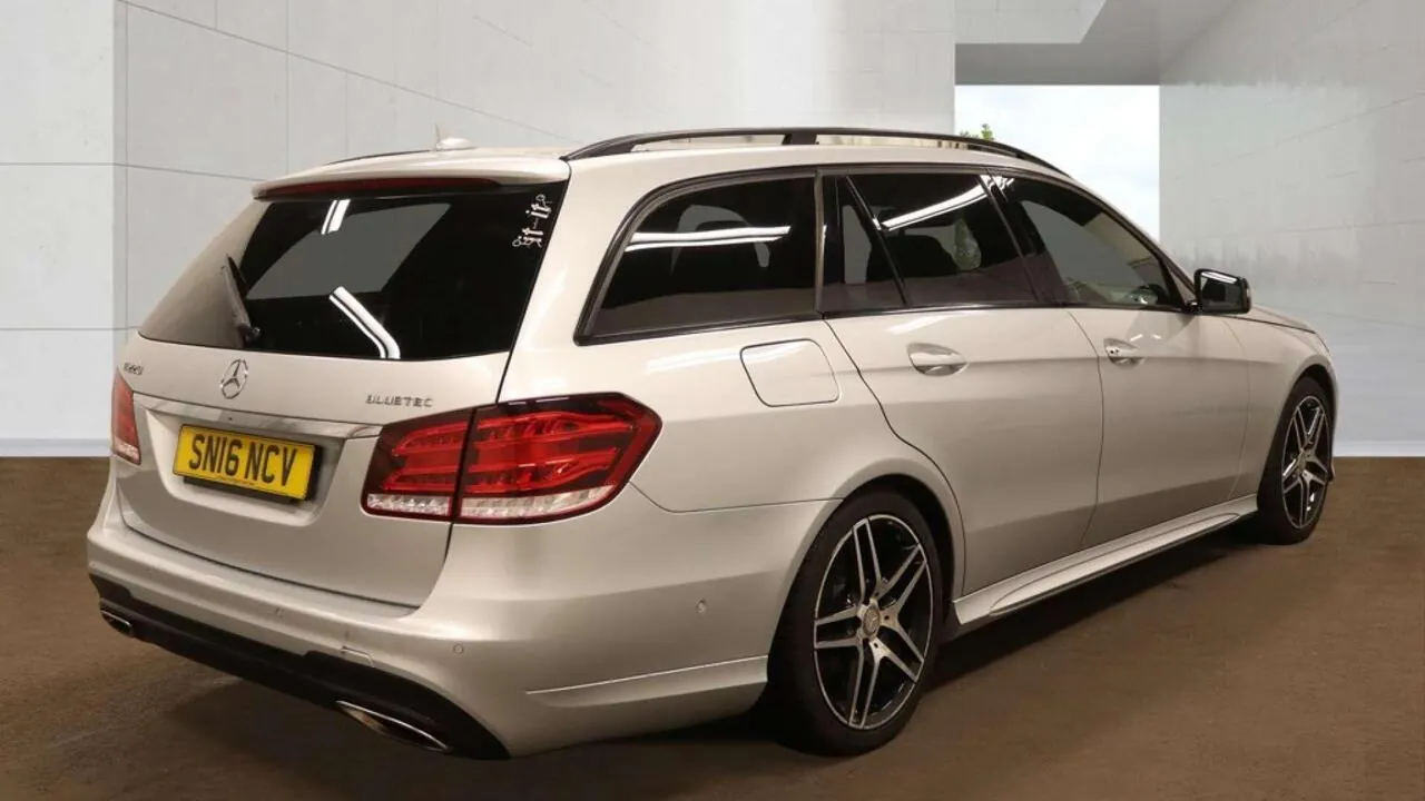 Mercedes-Benz E-Class 2016 photo 5