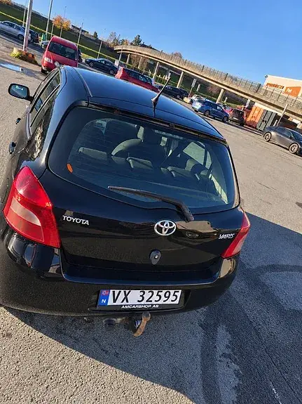 Toyota Yaris 2007 photo 3