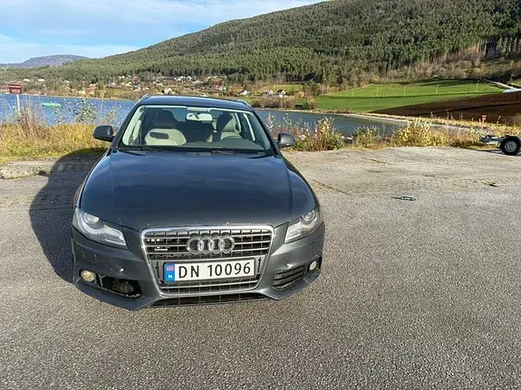 Audi A4 2009 photo 5