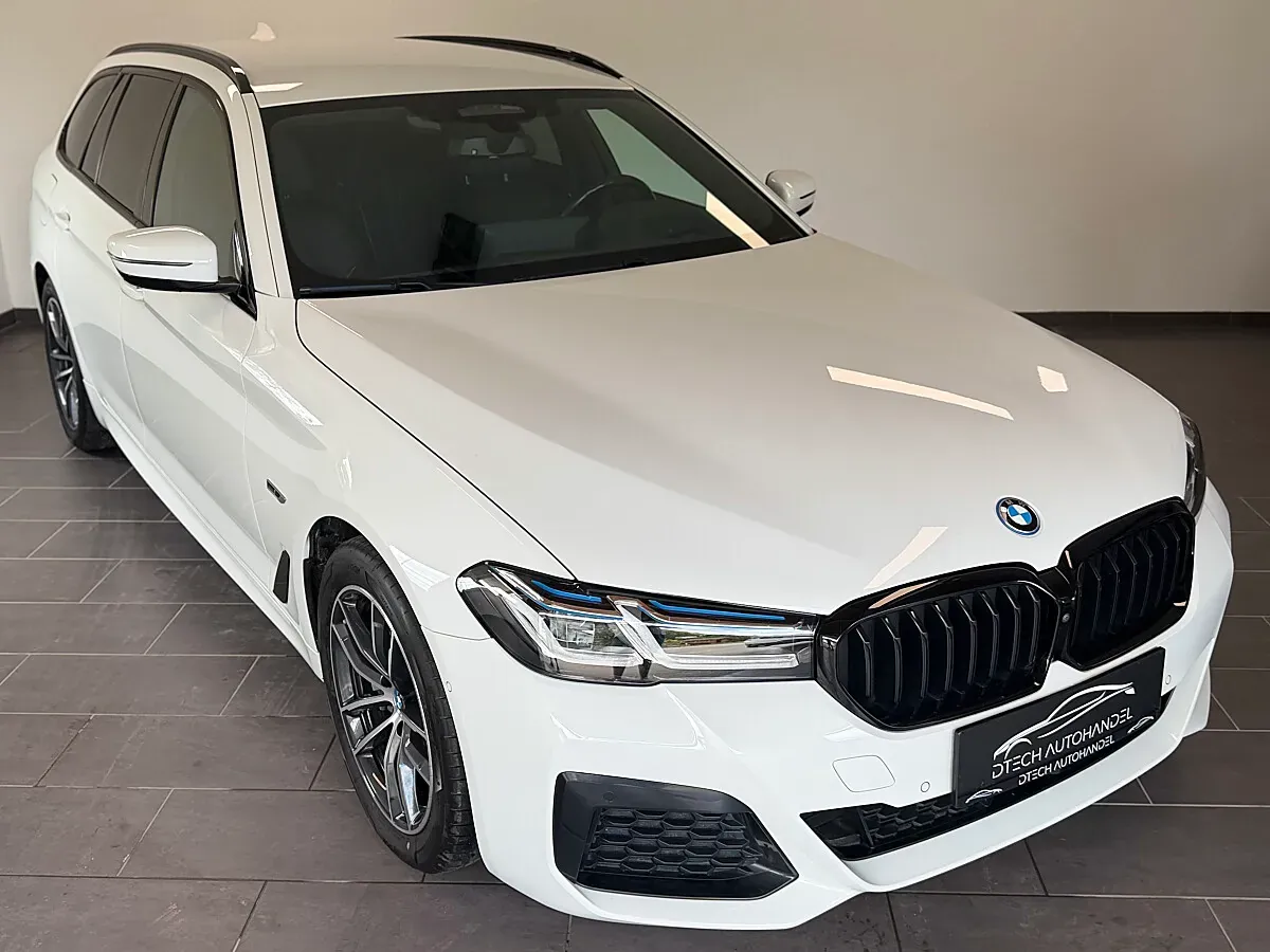 BMW 5Er-Reihe 530E 2022 photo 2