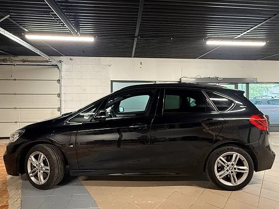 BMW 225Xe 2017 photo 2