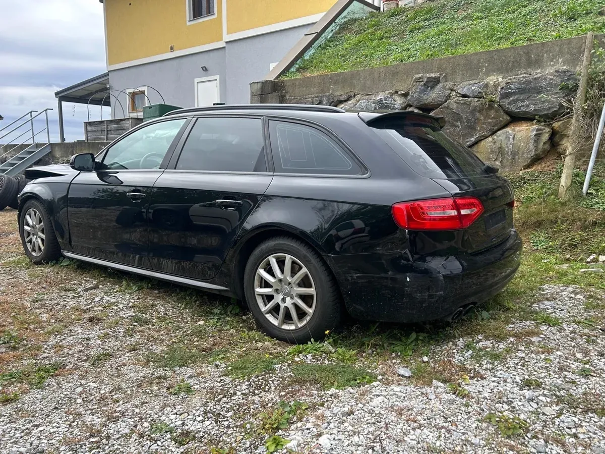 Audi A4 2014 photo 3