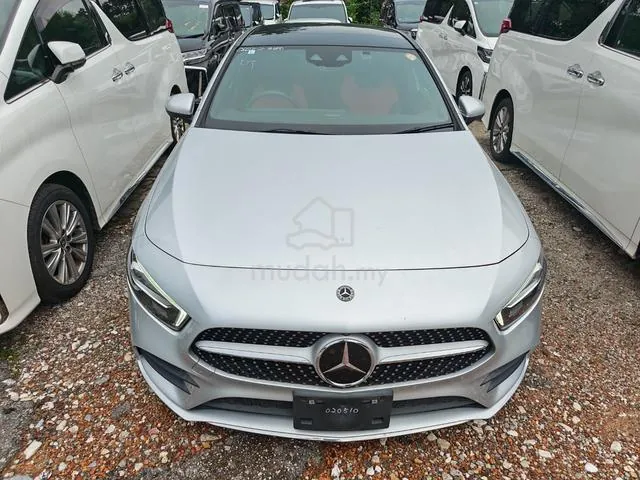Mercedes-Benz A180