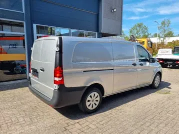 Mercedes-Benz Vito 2021 photo 2
