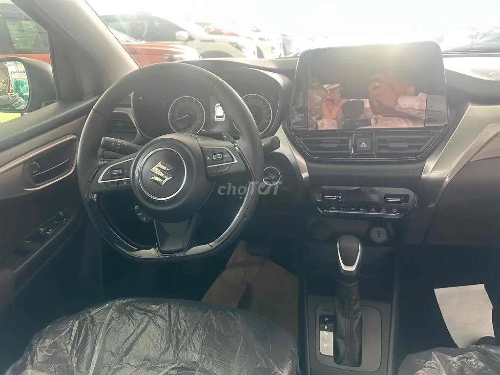 Suzuki Fronx 2025 photo 5