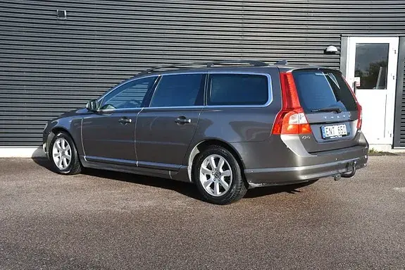 Volvo V70 2011 photo 4
