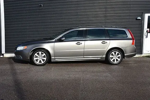 Volvo V70 2011 photo 3
