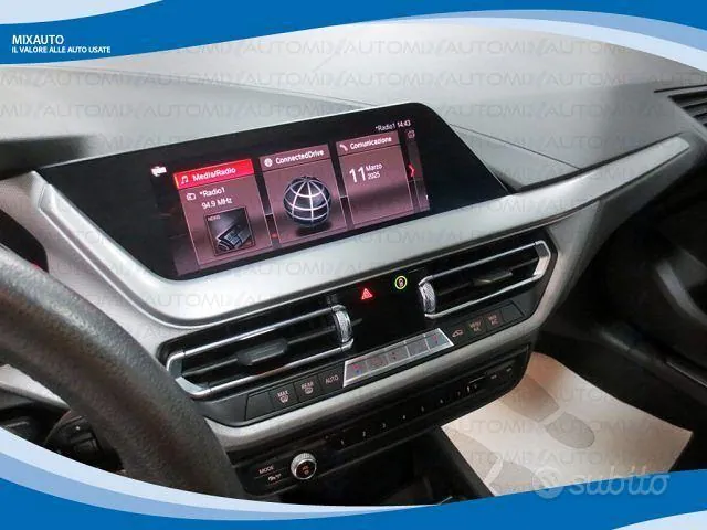 BMW 116D 2019 photo 5