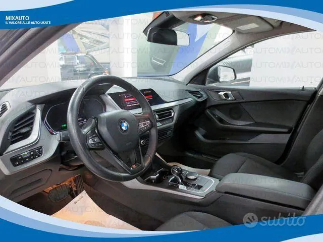 BMW 116D 2019 photo 3
