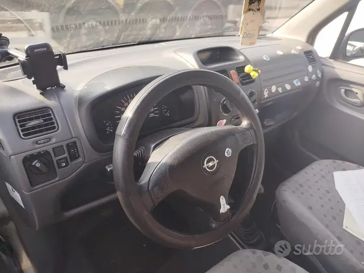 Opel Agila 2002 photo 4