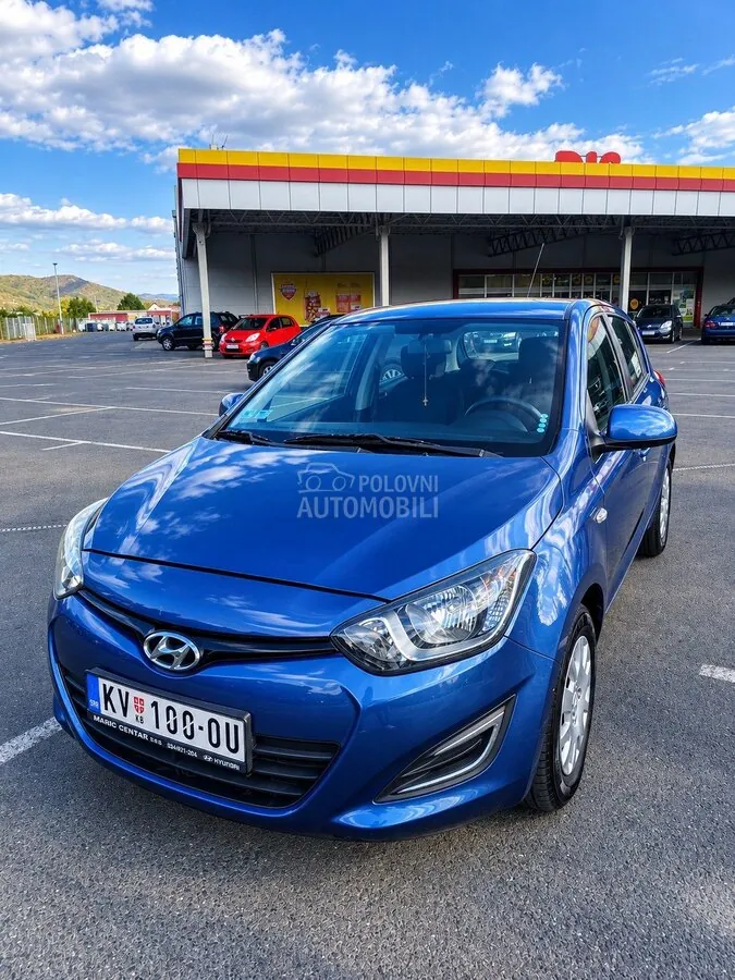 Hyundai I20 2012 photo 2