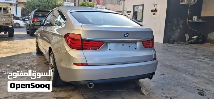 BMW 5 Series 2011 photo 4