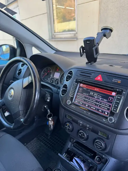 Volkswagen Golf 2006 photo 2