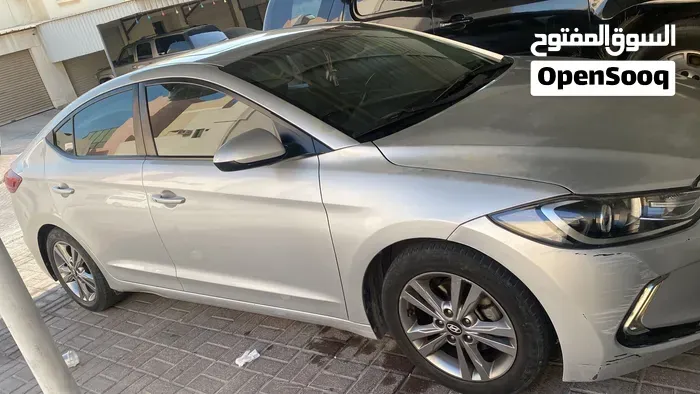 Hyundai Elantra 2017 photo 4