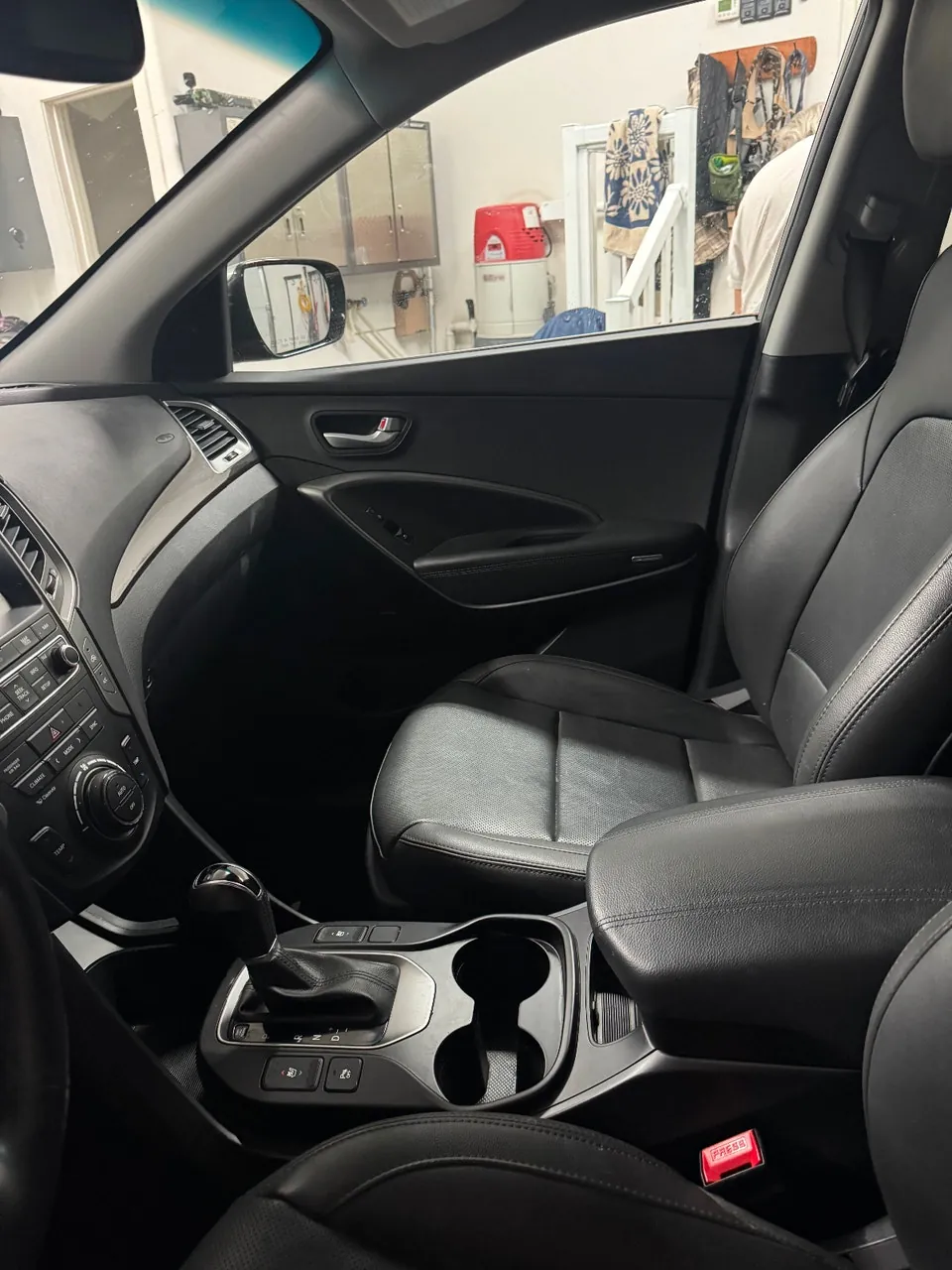 Hyundai Santa Fe 2018 photo 3