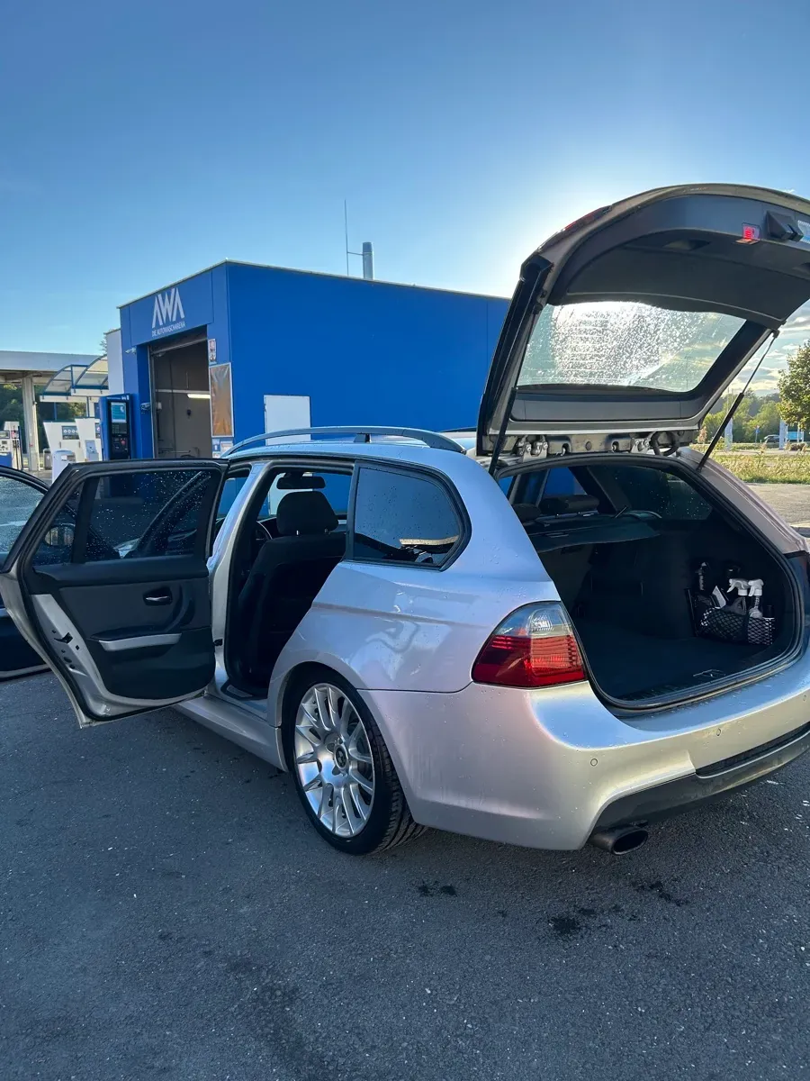 BMW 3 Series 2008 photo 3