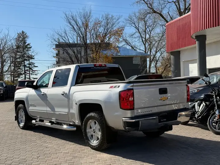 Chevrolet Silverado 1500 2018 photo 3