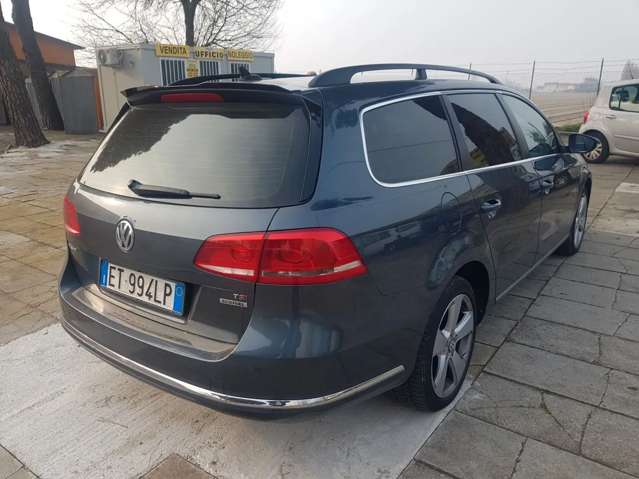 Volkswagen Passat 2013 photo 3