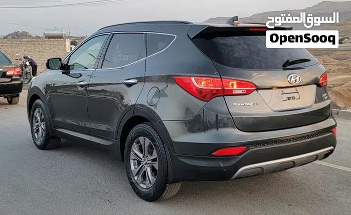 Hyundai Santa Fe 2014 photo 4