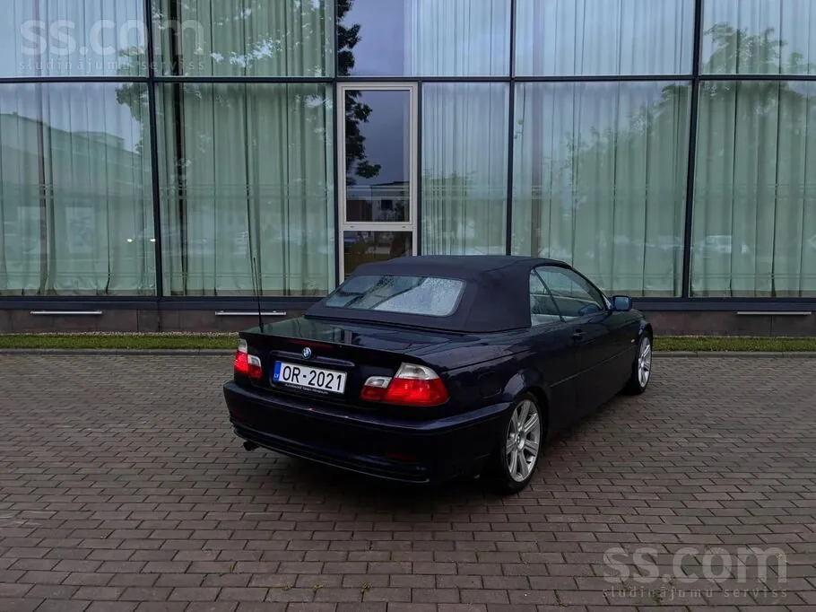 BMW 318 2001 photo 3
