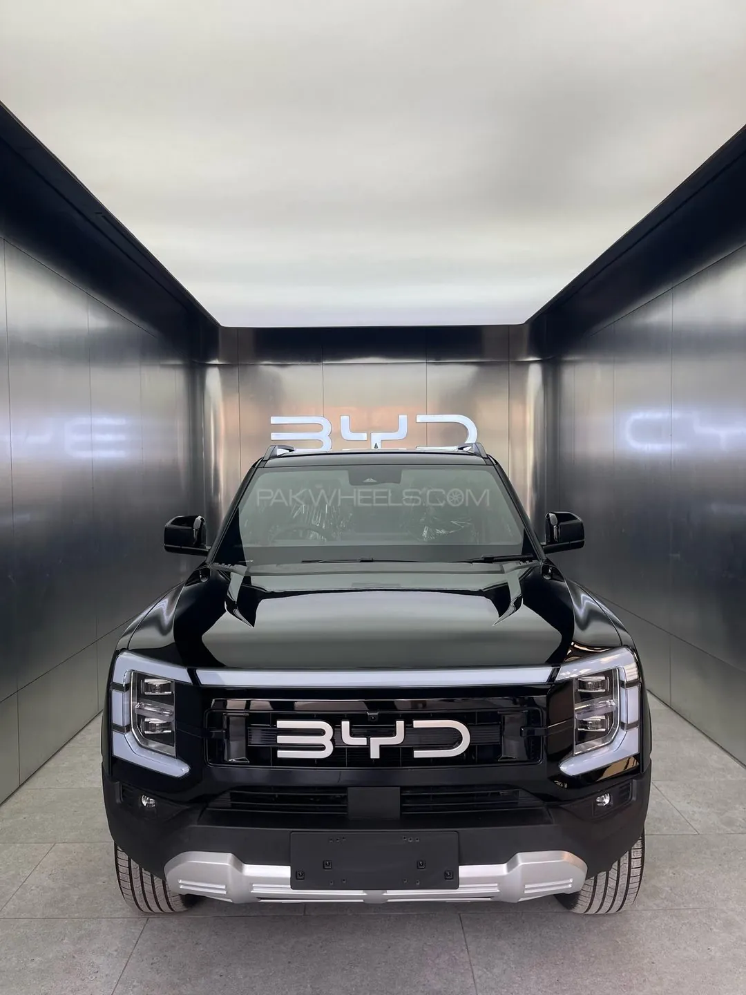 BYD Shark 6