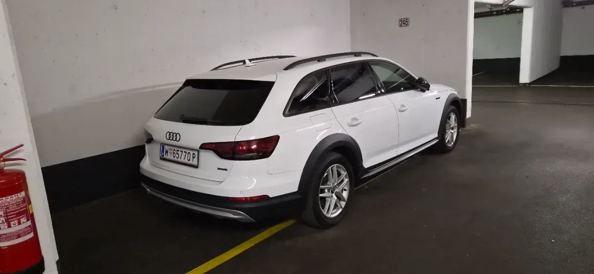 Audi A4 Allroad 2017 photo 3