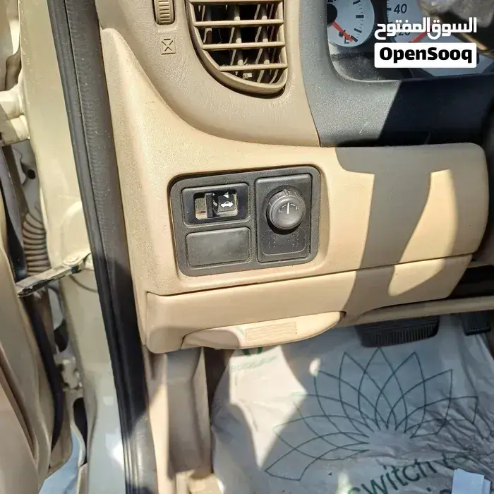 Nissan Sunny 2005 photo 4