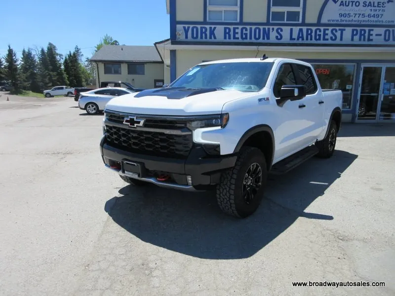 Chevrolet Silverado 1500 2023 photo 3