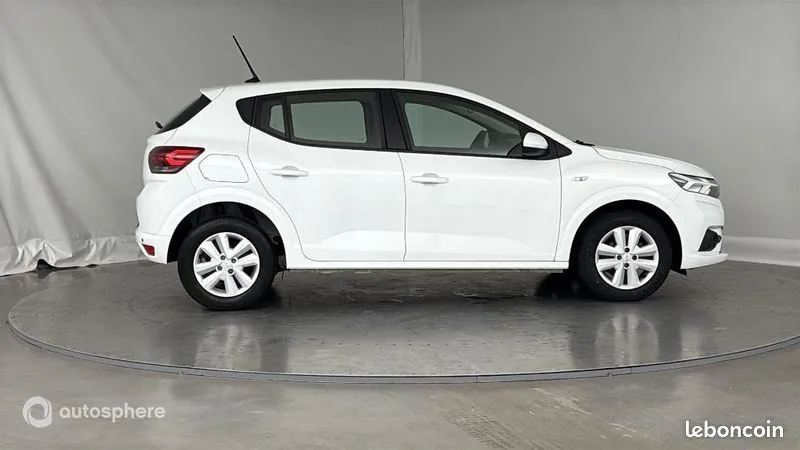 Dacia Sandero 2024 photo 4