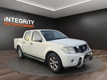 Nissan Navara 2012 photo 2