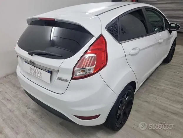 Ford Fiesta 2017 photo 4