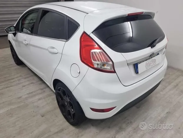 Ford Fiesta 2017 photo 5