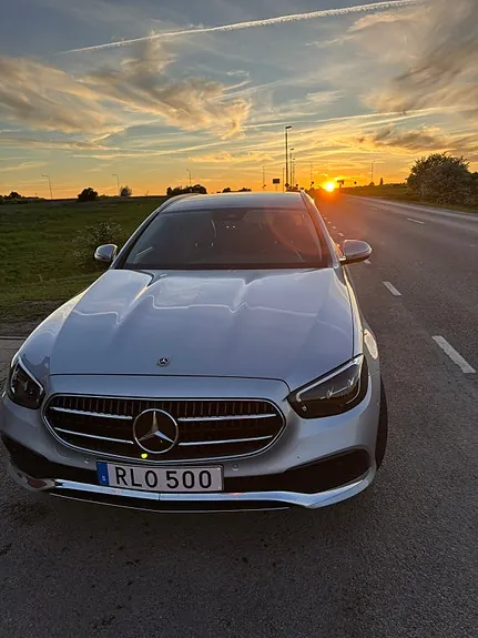 Mercedes-Benz E300
