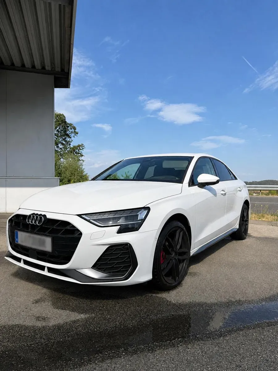 Audi A3 2024 photo 2