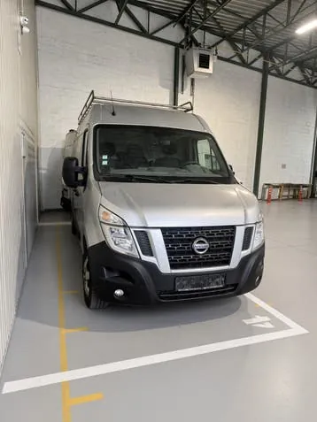Nissan Nv400