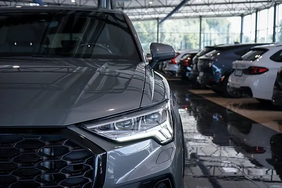 Audi Q3 2023 photo 4