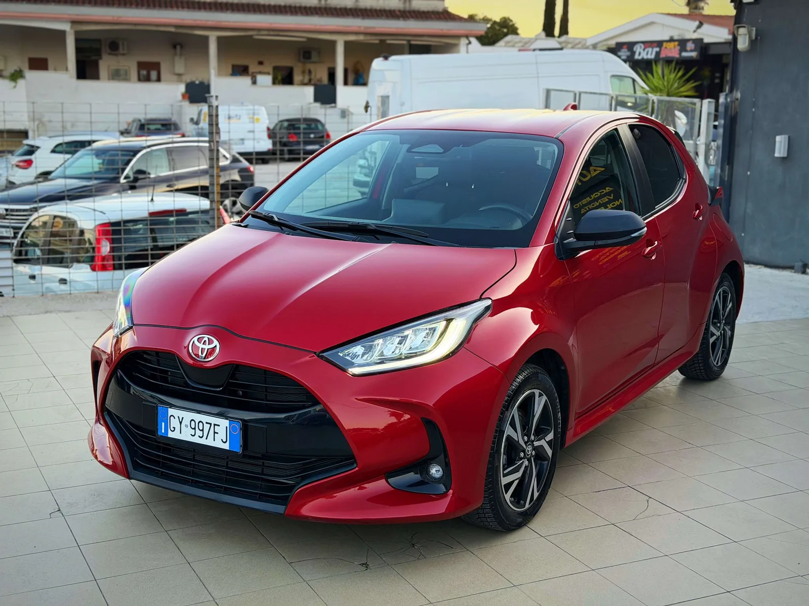 Toyota Yaris 2025 photo 2