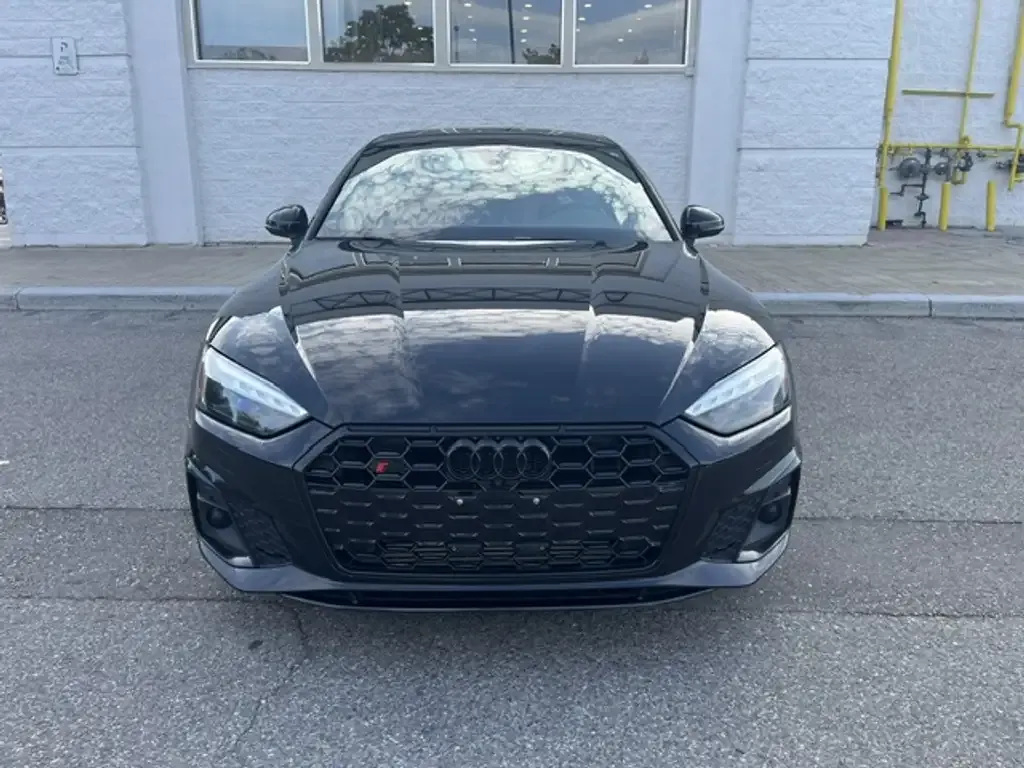 Audi S5 2023 photo 2