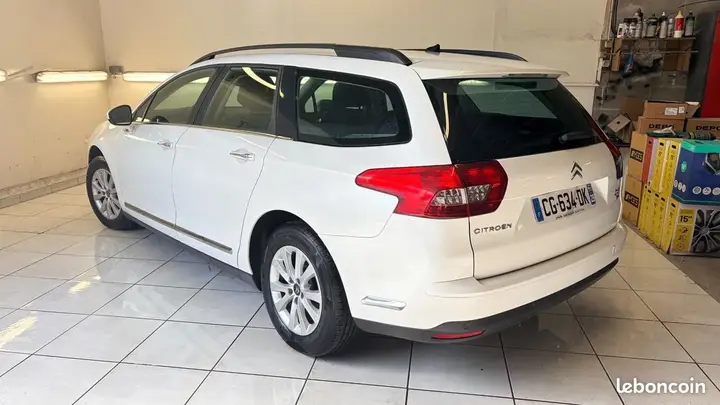 Citroen C5 2012 photo 4