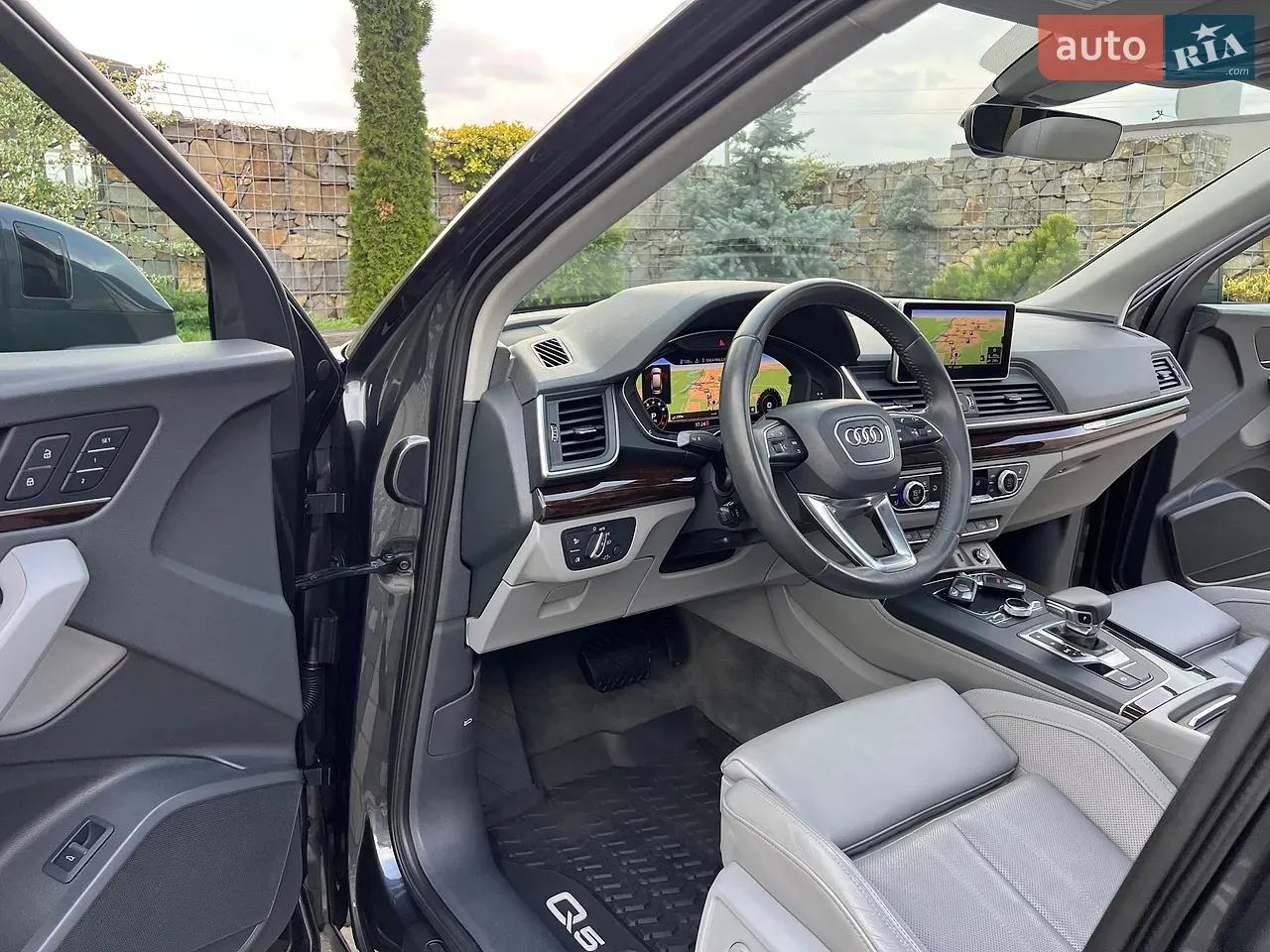 Audi Q5 2019 photo 2