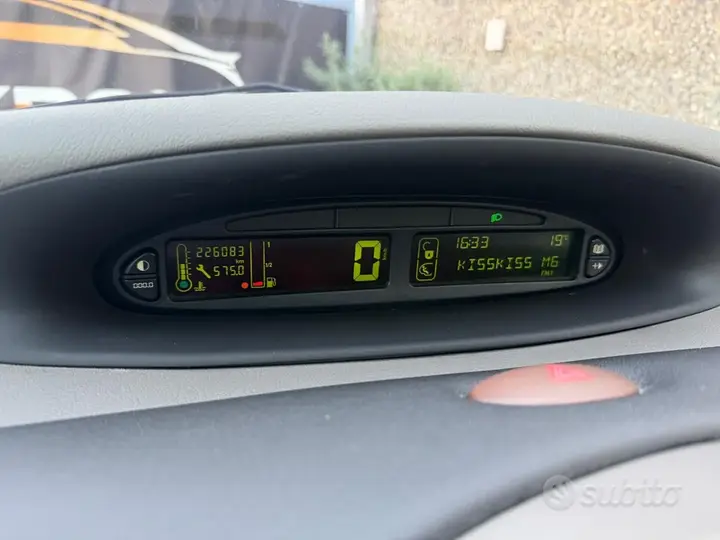 Citroen Xsara Picasso 2004 photo 5