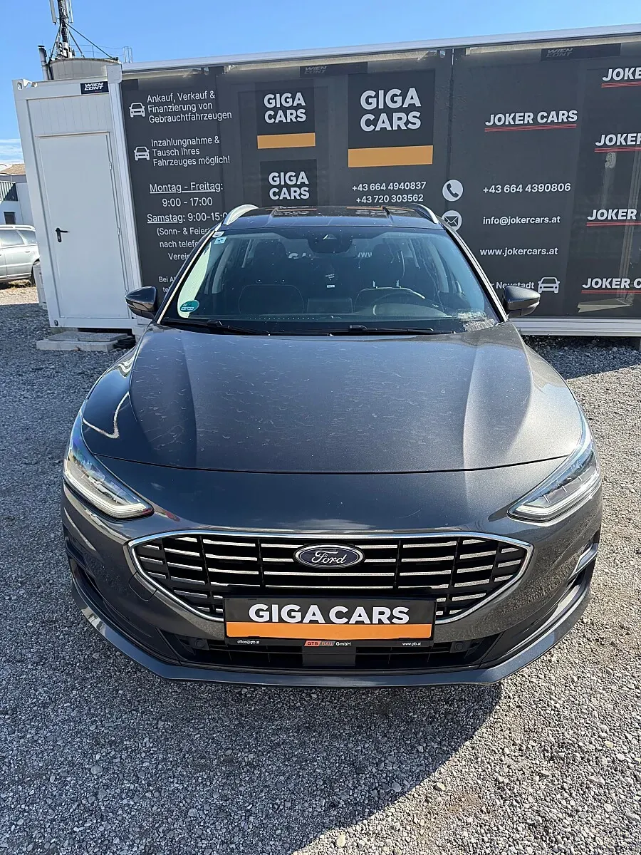 Ford Focus 2022 photo 3