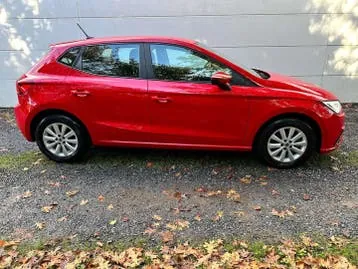 Seat Ibiza 2022 photo 2
