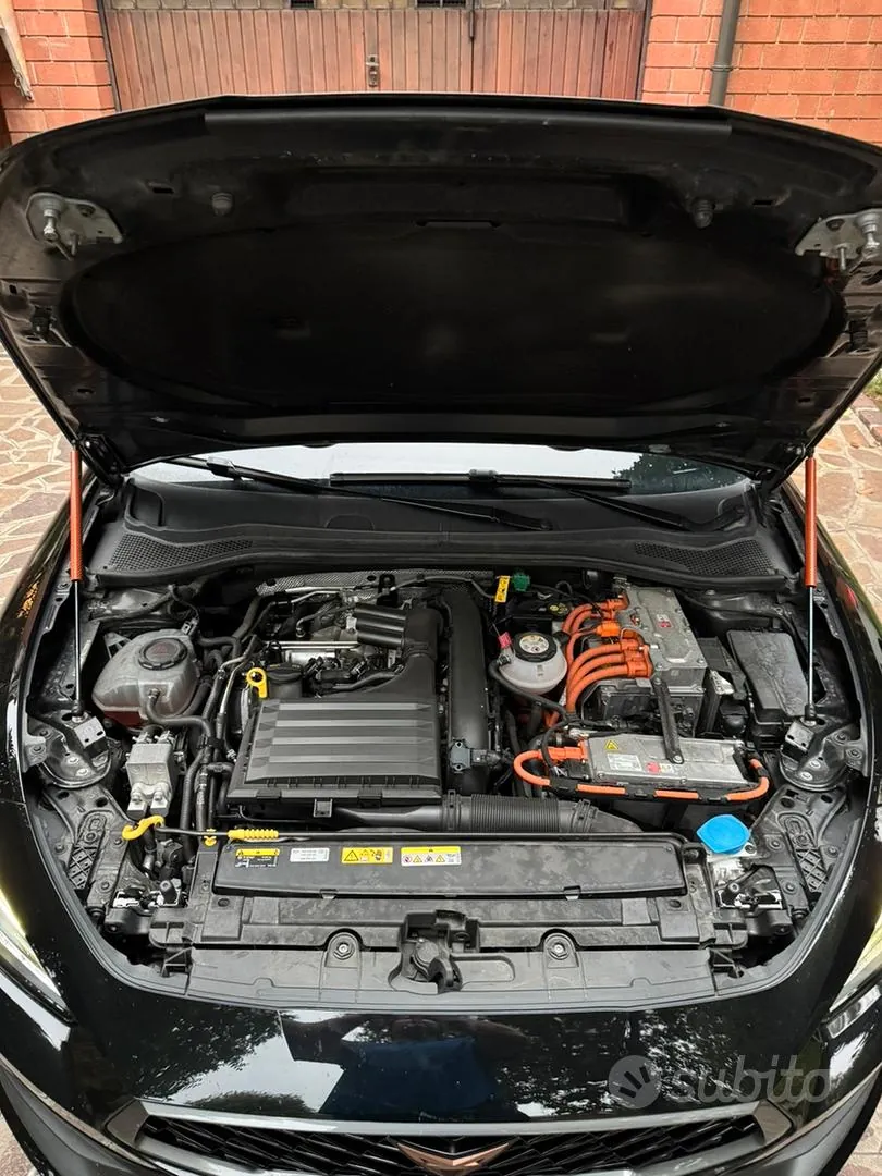 Cupra Leon 2023 photo 5