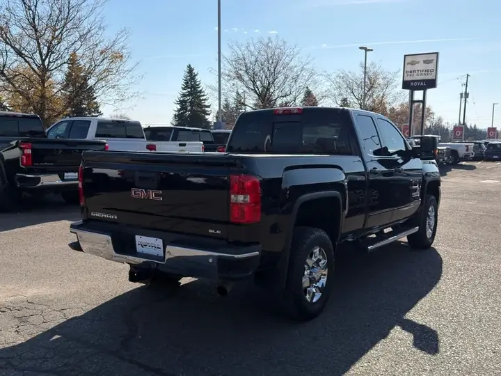 GMC Sierra 2500Hd 2017 photo 5