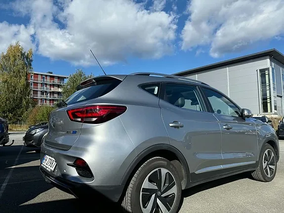 MG Zs Ev 2023 photo 4