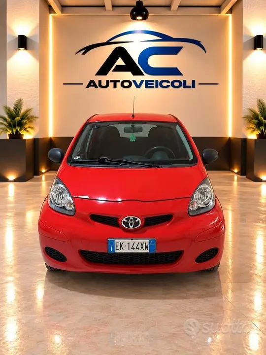 Toyota Aygo 2011 photo 2