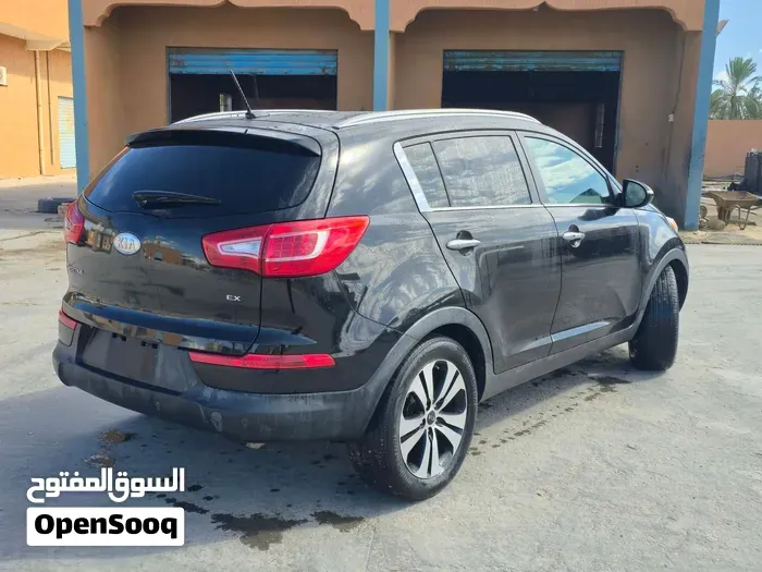 Kia Sportage 2013 photo 2