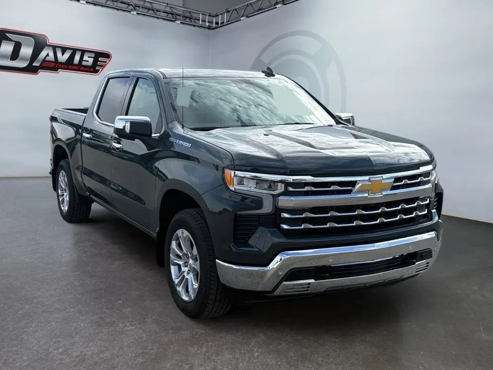 Chevrolet Silverado 1500 2026 photo 3